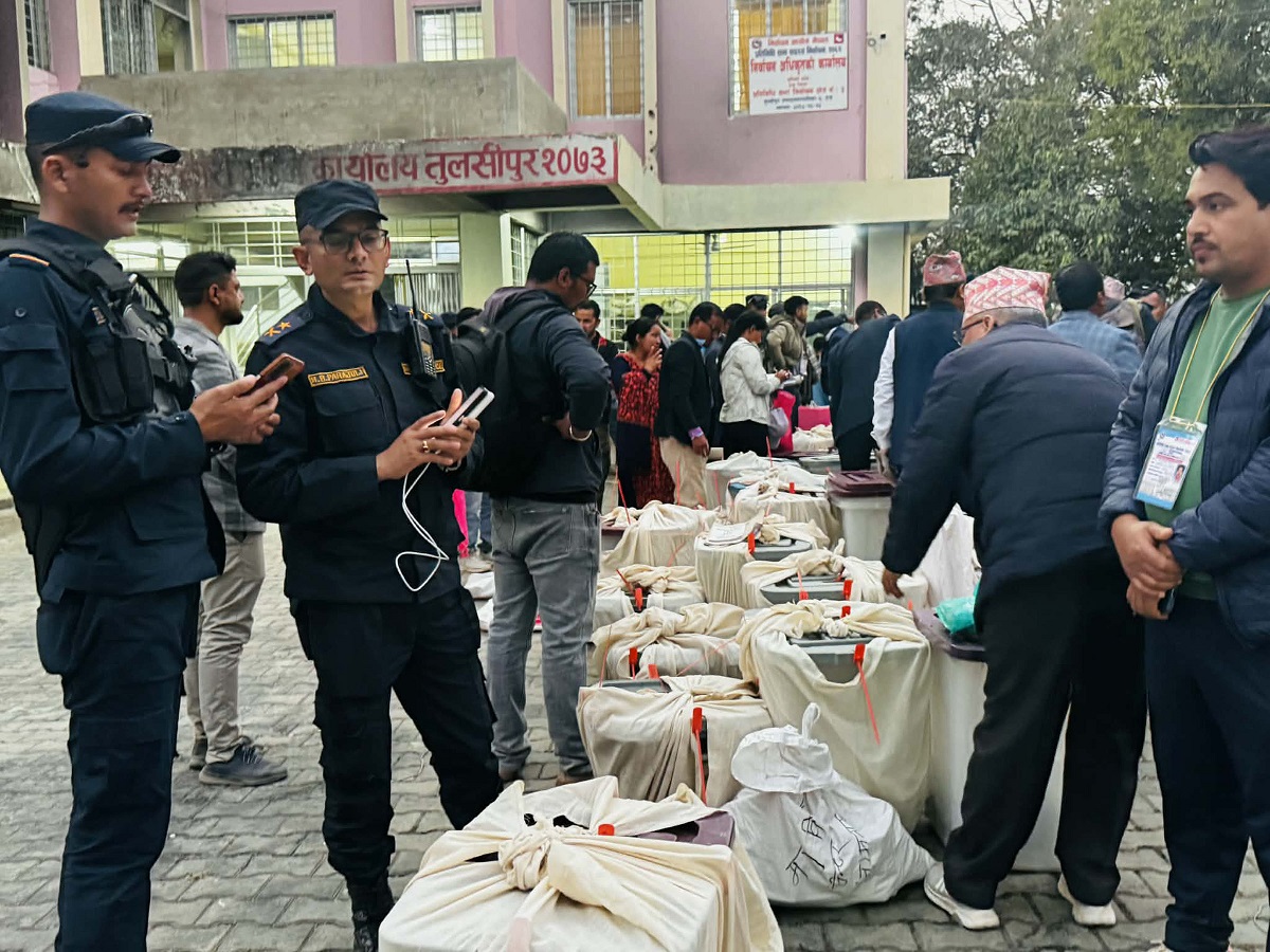 निर्वाचनमा करिब ६० प्रतिशत मत खस्यो 
