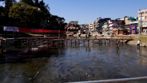 आज छठ पर्वको मुख्य दिन, अस्ताउँदो सूर्यलाई पूजा गरिँदै 