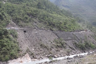 कालीगण्डकी करिडोरको खामभित्तामा पहिरो रोकथाम योजना
