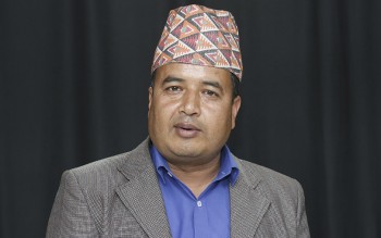 एमाले नेता महेश बस्नेतसँग प्रहरीको साइबर ब्युरोले लियो बयान