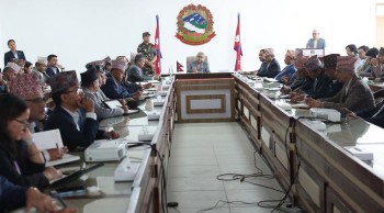 सार्वजनिक खर्चमा मितव्ययिता कायम गर्न प्रम कार्कीको १४ बुँदे निर्देशन