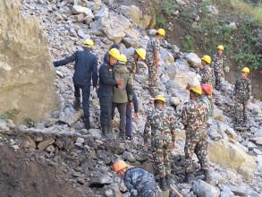 पहिरोमा पुरिएकी विदेशी पर्यटक चार दिनदेखि बेपत्ता 