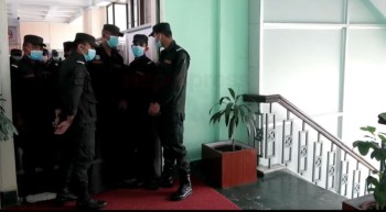 कार्यपालिकाको बहुमत निर्णयपछि प्रमुख प्रशासकीय अधिकृतका रुपमा हाजिर गरे गुरागाइँले