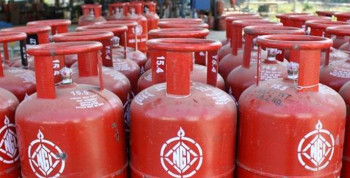 आजदेखि आधा सिलिन्डर मात्रै ग्यास पाइने