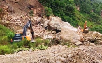 बागलुङ नगरपालिका कालाखोला बगरको पहिरो पन्छाइयो, खुल्यो कालिगण्डकी करिडोर 