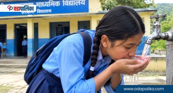 सबै सामुदायिक विद्यालयमा पुगेर खानेपानीको गुणस्तर परीक्षण गर्दै काठमाडौँ महानगरपालिका