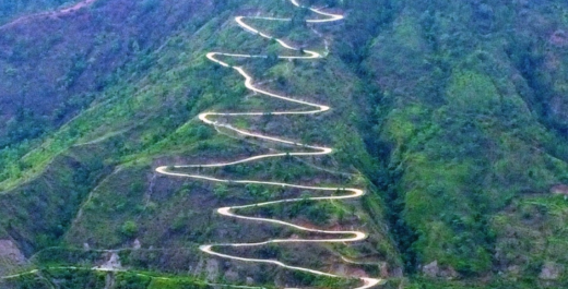 पर्यटकीय सम्भावना बोकेको भोजपुरको नागबेली सडक