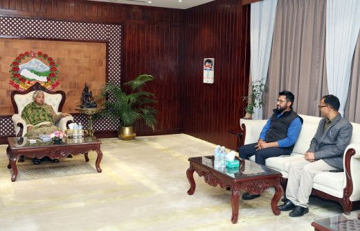 प्रम कार्कीले रविसँग भनिन्- तपाईं युवाहरुसँग देशवासीले ठूलो अपेक्षा गरेका छन्