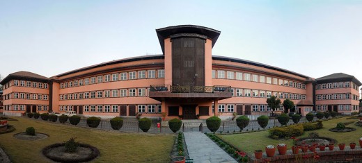 जनयुद्ध दिवसमा सार्वजनिक बिदा दिने स्थानीय सरकार प्रमुखमाथि अवहेलना मुद्दा 