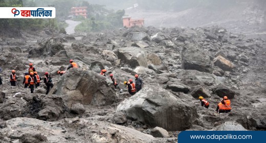 त्रिशूली–३ ‘बी’ को फ्रन्ट फेसमा ४ वटा प्वाल पारियो, भित्र पसेर उद्धार गर्ने तयारी