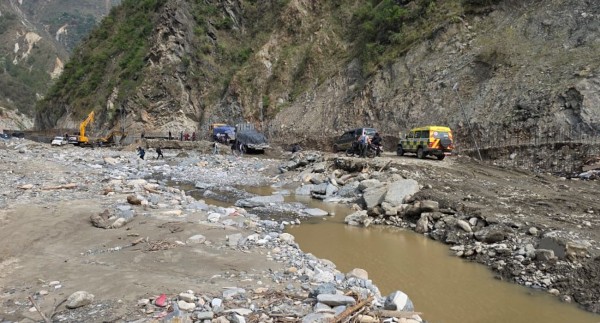 तीन दिनपछि खुल्यो बिपी राजमार्ग