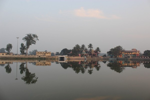 जनकपुरका राजगुठीअन्तर्गतका पोखरी अतिक्रमण हटाउन ७ दिने सार्वजनिक सूचना जारी