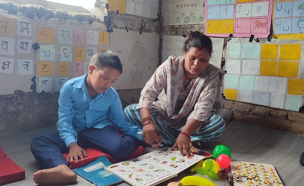 अपाङ्गता भएका बालबालिकालाई घरमै शिक्षा