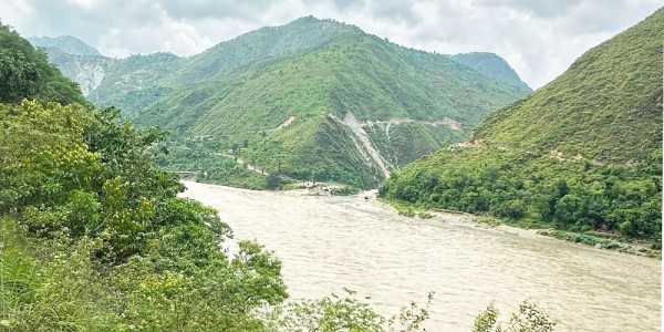खुर्कोटस्थित सुनकोशीमा पानीको बहाब उच्च, उच्च सतर्कता अपनाउन आग्रह