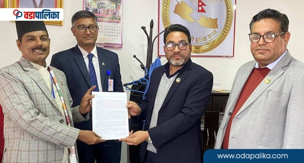 पालिका फुटाउन एमालेले प्रदेशसभामा गर्यो गैरकानुनी प्रस्ताव