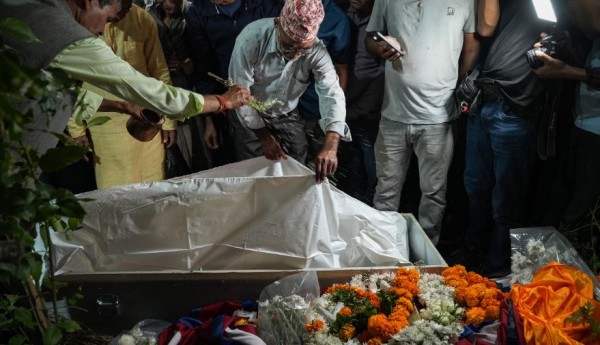 उज्यालो पर्वमा अँध्यारो : विपीनको शव घरमा