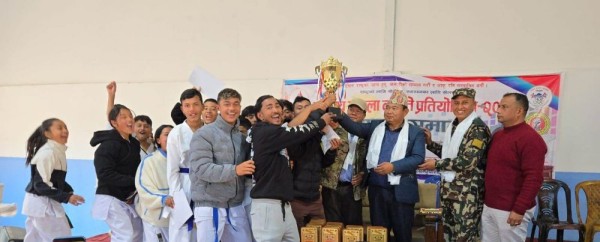 १० स्वर्णसहित कराँतेमा पहिलो बन्यो चौतारा साँगाचोकगढी नगरपालिका 