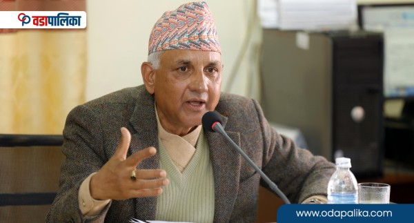 विशिष्ट श्रेणीका कर्मचारीको सेवा अवधि २ वर्ष बढाएर ७ वर्ष बनाउन लोक सेवा आयोगको सुझाव