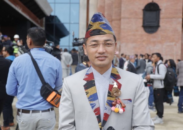 सांसद राईले प्रधानमन्त्री बालेनलाई भेटेर राखे दर्जन बढी मागहरु