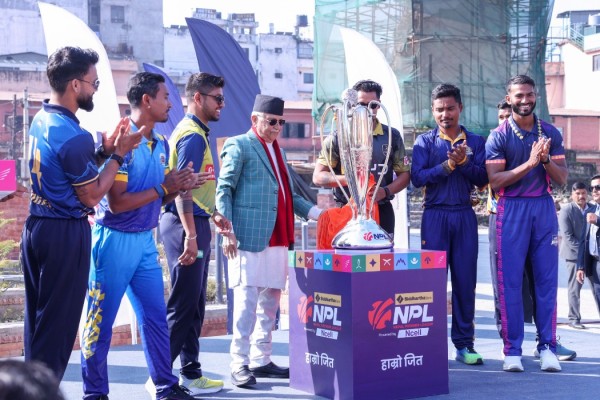 बालेनको सिको गर्दै त्रिवि केन्द्रीय क्याम्पस स्ववियु, फोहोर सफा गर्न बोलायो क्यान