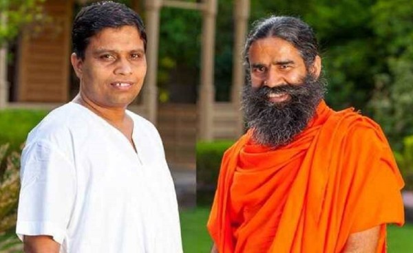 रामदेव र आचार्य बालकृष्णविरुद्ध पक्राउ पुर्जी जारी