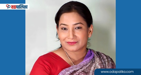 महानगर मेयर रेनु दाहाललाई उपमहानगर मेयर साम्पाङकाे जवाफः तिम्रो बाउ ठीक रैनछ