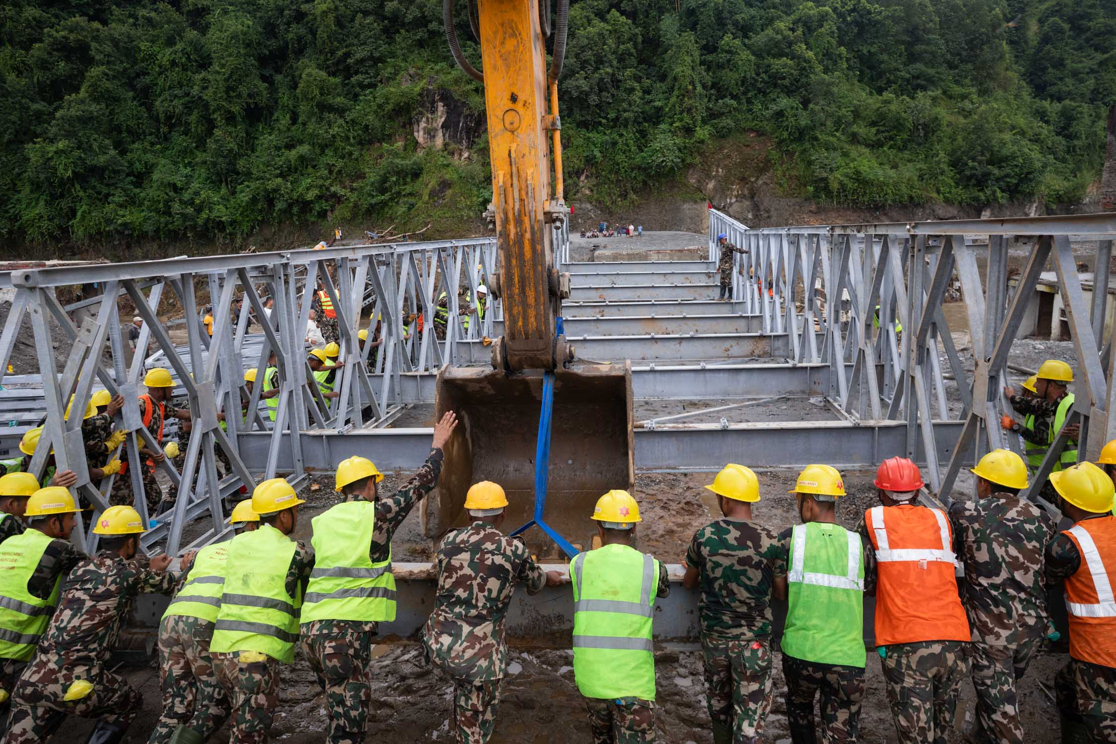 नुवाकोटमा एक्रोब्रिज तयार, भोलिबाट सञ्चालनमा आउने