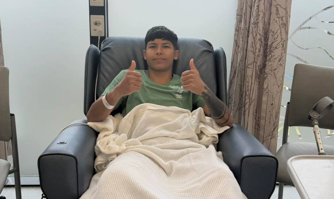 साम्बाको घुँडाको शल्यक्रिया सफल