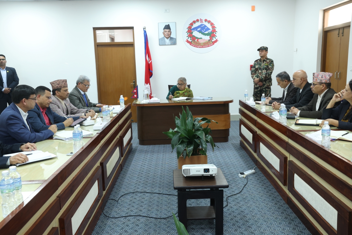 अन्तर निर्वाचन क्षेत्र मतदानमा सरकारको जोड