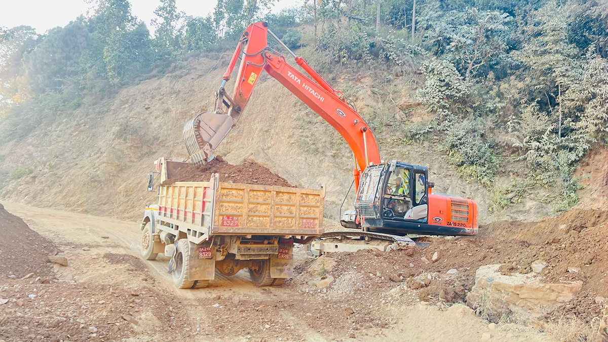 रुद्रवेणी–वामीटक्सार सडक अवरुद्ध हुने