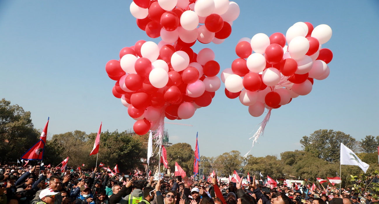 नेतृत्व परिवर्तनविना बस्न सकिदैनः घिमिरे