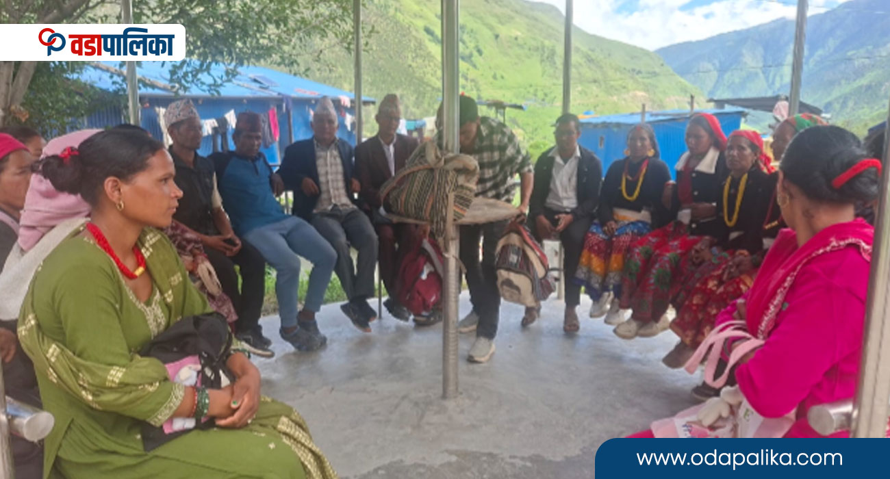 लघुवित्तका कर्मचारीको बद्मासीः आमालाई श्रीमती बनाइदिएर पनि भिराइदिए कर्जा, एउटै वडाका ९८ जना ऋणी