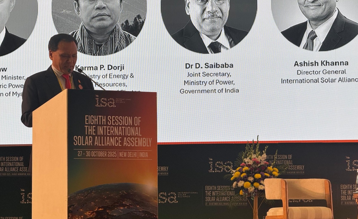 दिल्लीबाट मन्त्री घिसिङको अपिल- नेपालको नवीकरणीय ऊर्जामा लगानी गर्नुस्