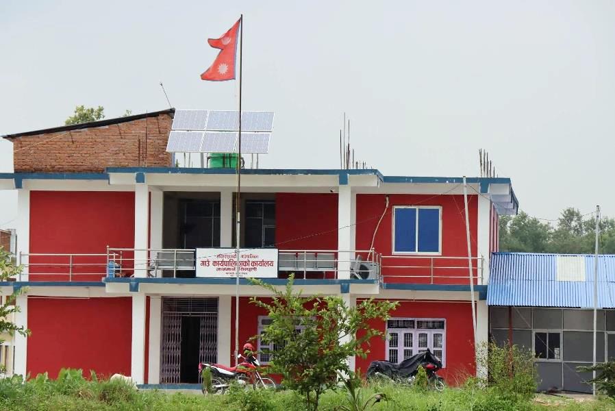 अर्काकी श्रीमती र सम्पत्ति उडाइदिने गाउँपालिका अध्यक्षविरुद्ध उपाध्यक्षको उजुरी