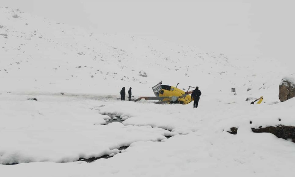सोलुखुम्बुको लुबुचेमा हेलिकप्टर दुर्घटना