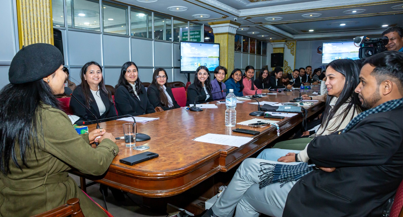 नागरिकलाई निःशुल्क कानुनी सहयोग गर्न काठमाडौँ महानगरले परिचालन गर्यो न्यायिक सहजकर्ता 