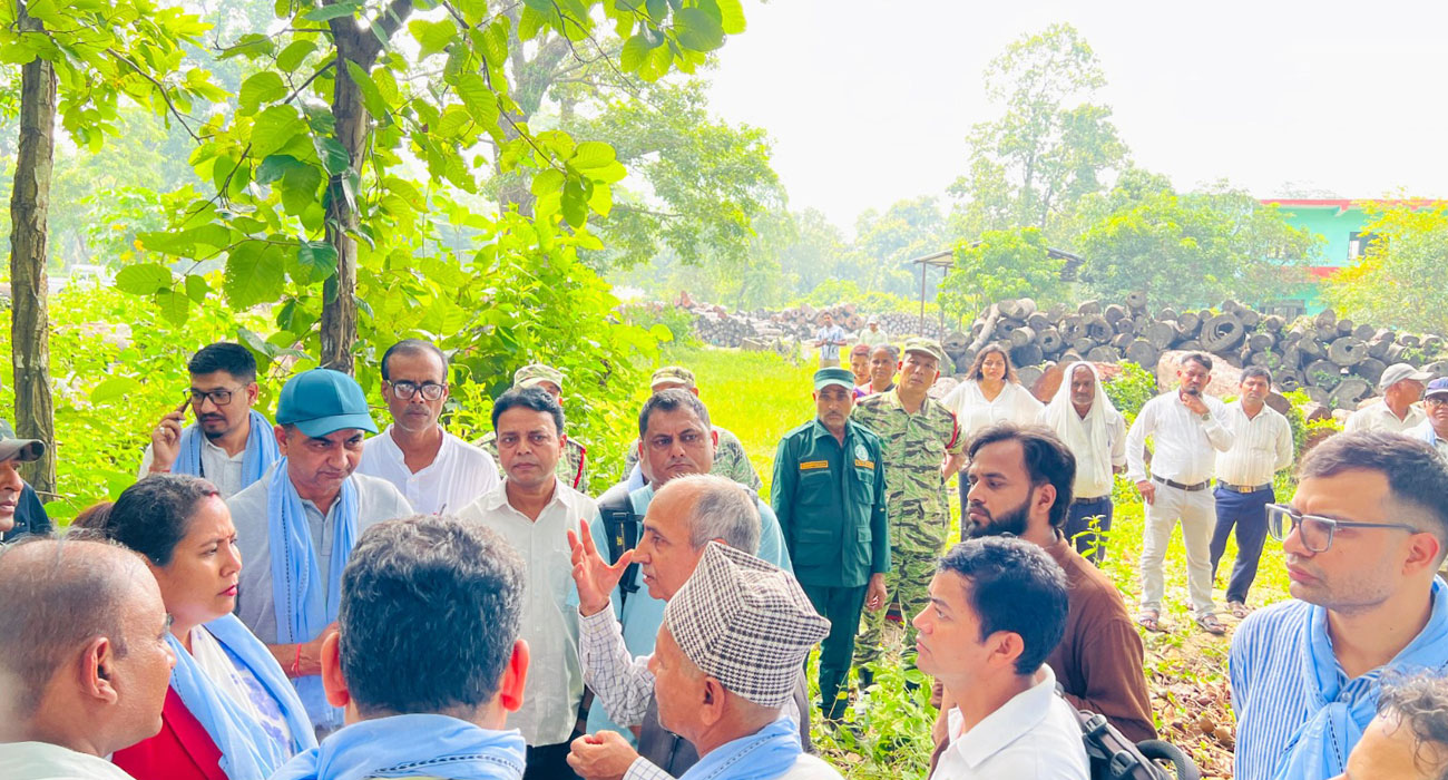 सैनामैना नगरपालिकाका किसानसँग कृषिमन्त्रीको प्रत्यक्ष भेटघाट, यस्तो छ किसानको गुनासो