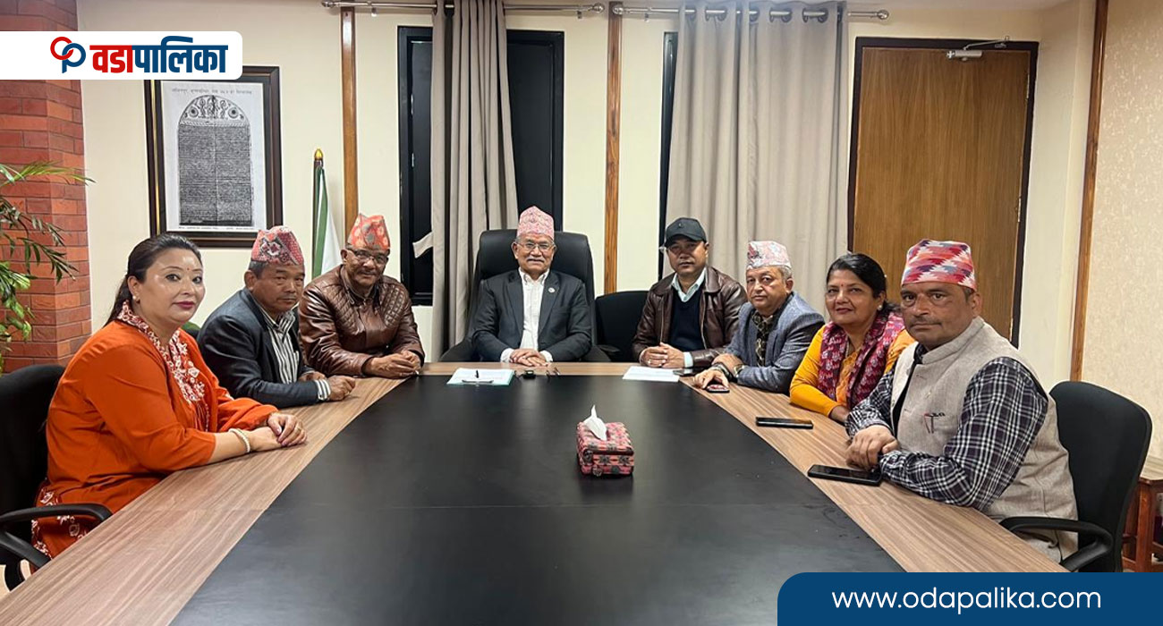 सभापतिबाट राजीनामा नदिन गगन थापालाई ललितपुरका जनप्रतिनिधिको आग्रह