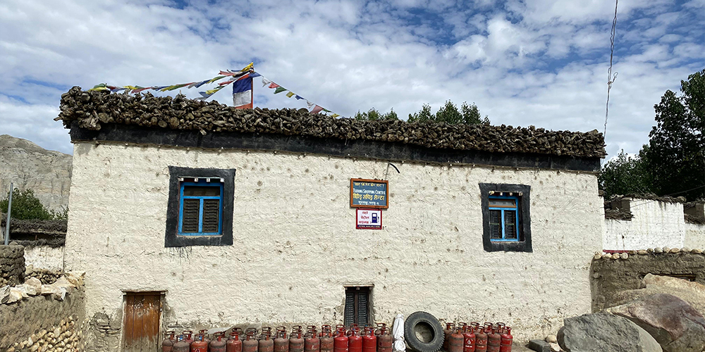 ९६ गाउँका उस्तै छानो, लोघेकर दामोदरकुण्डका सबै घर अब एउटै मापदण्डका 