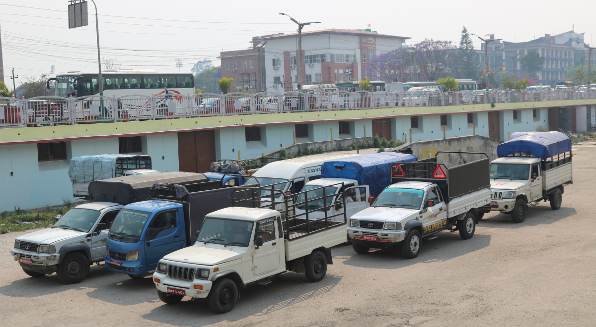 वातावरण प्रदूषण गर्ने १२ सवारीसाधन ट्राफिक प्रहरीको नियन्त्रणमा